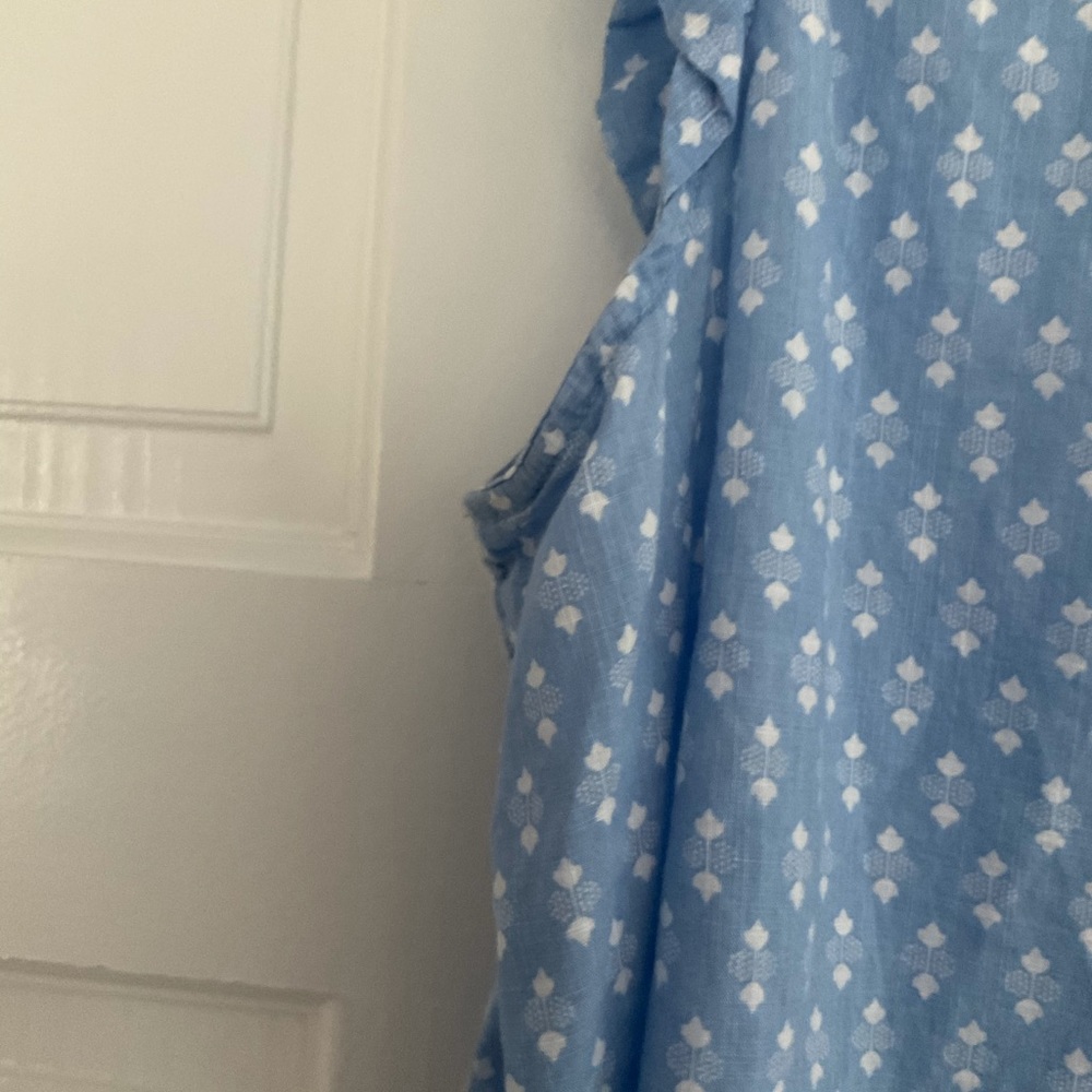Talbots patterned blouse - Picture 8 of 10